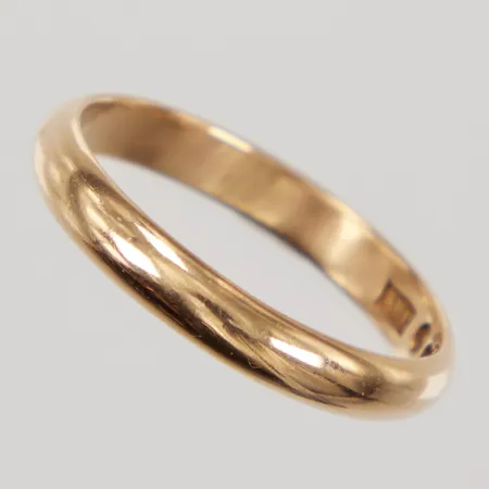 Ring, stl 19¾, bredd 3,6mm, gravyr, 18K,  Vikt: 4,3 g