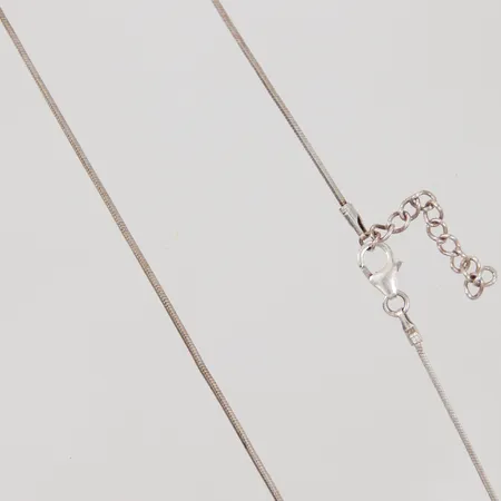 Kedja, ormlänk, reglerbar längd, 43-45,5cm, bredd 0,8mm, smärre ojämnheter, GHA, 925/1000 silver,  Vikt: 3,3 g