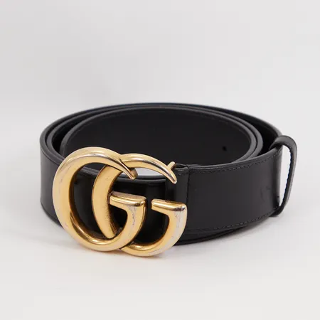 Bälte Gucci, GG Marmont bredd 40mm, storlek 90, svart läder, kvitto från Birger Jarlsgatan år 2019, dustbag, bruksskick
