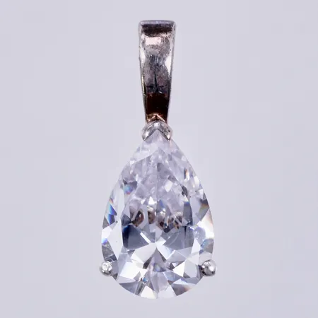 Hänge med vit sten, längd ca: 2,5cm, bredd ca: 10mm, silver 925/1000 Vikt: 4,6 g