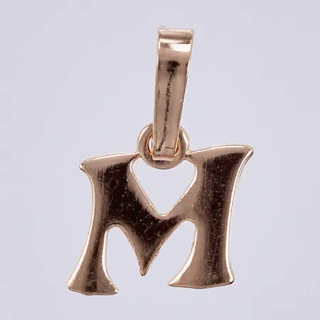 Hänge, bokstav "M", längd ca: 1,2cm, bredd ca: 7mm, 18K Vikt: 0,2 g