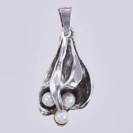 Hänge med pärlor, längd ca : 2,5cm, bredd ca : 11mm, silver 925/1000 Vikt: 2,5 g
