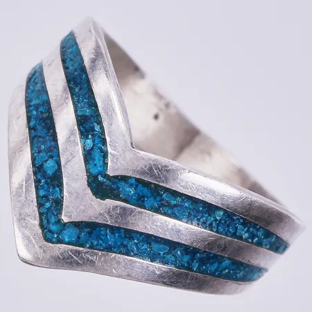 Ring med färgade detaljer, Mexico, stl: 16½, bredd ca : 3-8mm, silver 925/1000 Vikt: 3,5 g