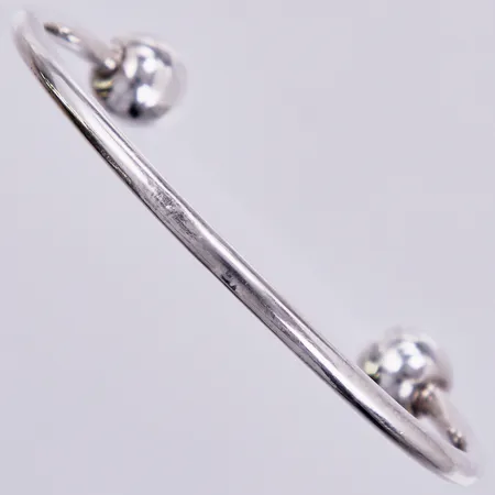 Stelt armband ca 62x42mm, bredd ca 3mm, Mexico 925/1000 silver Vikt: 9,9 g