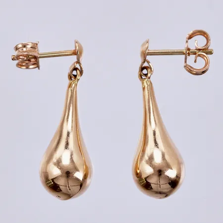 Ett par örhängen, droppar, längd: ca 2,2cm, bredd: ca 8mm, 18K  Vikt: 3,1 g