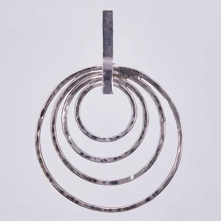 Hänge, Silversmed Dan Smedman 2007, längd ca : 7cm, Ø52mm,  Vikt: 17,5 g