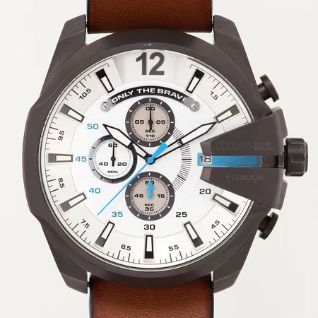 Herrur Diesel # DZ4280 "Only The Brave" antracitfärgat stål, Ø55mm, quartz, original läderband bredd: 23mm, originalspänne, skyddsplast kvar på bakboett