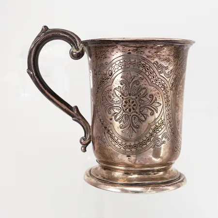 Bägare, höjd: 9,5cm, Engelska kontrollstämplar, silver 925/1000 Vikt: 125,4 g