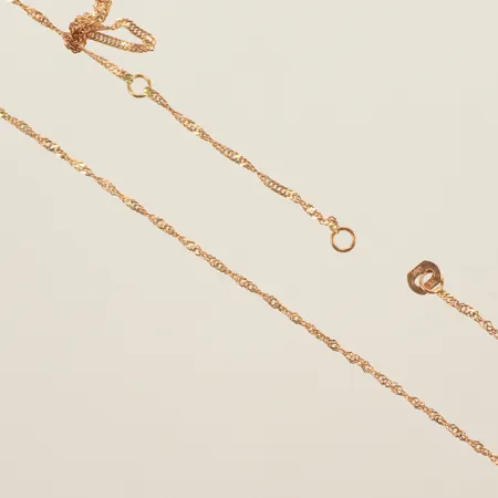 Halsband Singapore, defekt, 18K  Vikt: 1,3 g