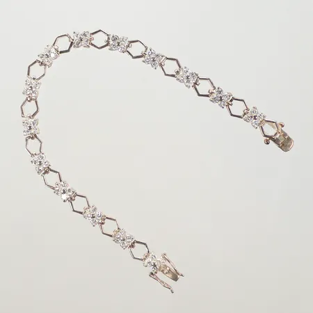 Armband med vita stenar, längd 17,5cm, bredd 7mm, 925/1000, 10,9g Vikt: 10,9 g