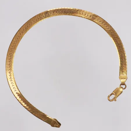 Armband, Italy, 18cm, bredd 4,6mm, skevt, 18K  Vikt: 6,9 g