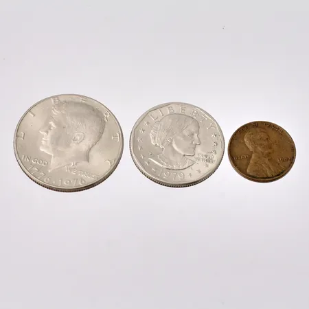 3st amerikanska mynt i nickelpläterad koppar och brons, 1 dollar, 1979, ½ dollar,  1776-1976, 1 cent, 1941, Wheat Penny, Lincoln.