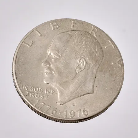 Amerikanskt mynt i silver, 1 dollar, 1976 200-års jubileum av USA:s självständighet Silver 400/1000, Ø38mm, vikt 22,52g, 