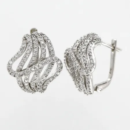 Ett par Örhängen med vita stenar, ca 22x18mm, en sten saknas, silver 925/1000 Vikt: 7,8 g