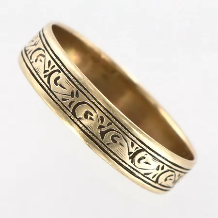 Ring, stl 20½, bredd 5mm, 14K  Vikt: 2,7 g