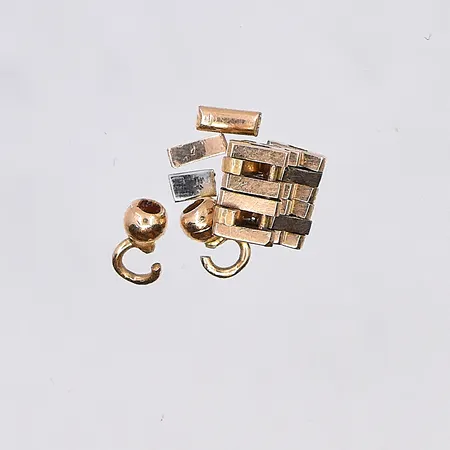 Diverse defekt guld, 18K. Vikt: 1,4 g