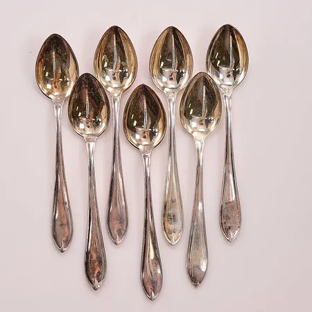 7 Kaffeskedar, 11cm, gravyr, 830/1000 Silver 72,7g.
