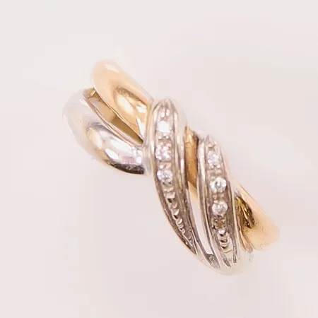 Ring, diamanter 6x ca 0,01ct, Ø17¼, bredd:8mm, 18K 3,9g.