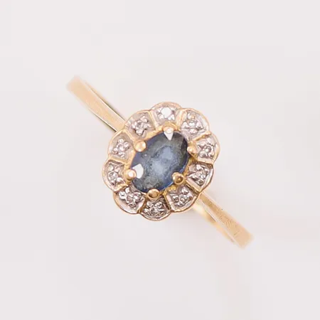 Ring, diamanter 10x ca 0,005ct, safir, Ø19¼, bredd:10mm, 18K 2,4g.