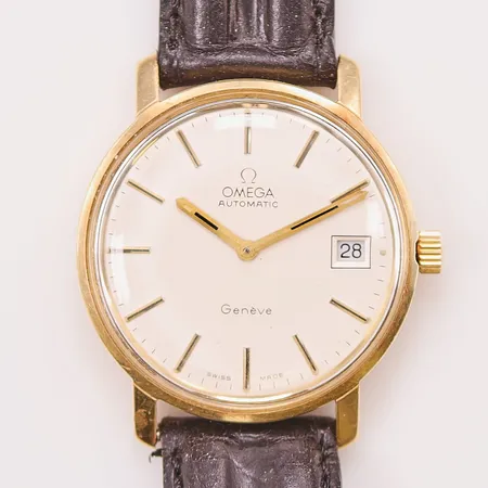 Herrur Omega Genève 14K, 34mm, automatisk, ref:1181, boettnr:1669163, verknr:33783846, personlig gravyr, sekundvisare saknas, fungerar.