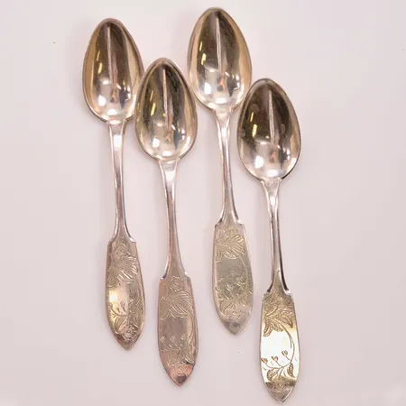 4 Kaffeskedar, Tornedal, 13cm, 2 graverade, 830/1000 Silver 59,1g.