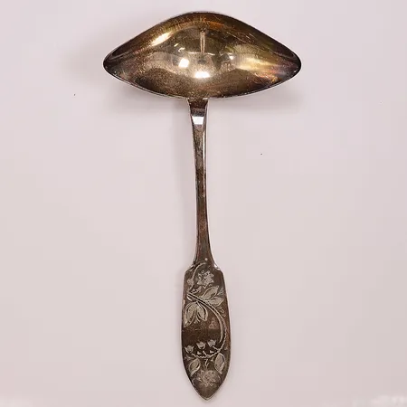 1 Såsslev, Tornedal, 17cm, 830/1000 Silver 50,6g.