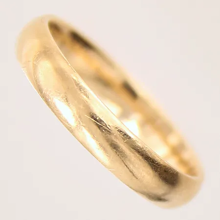 Ring, slät, stl: 19¼, bredd: 3,9mm, Schalins, 18K  Vikt: 4,9 g