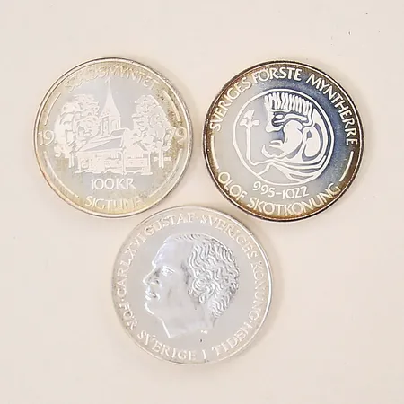Diverse mynt, plastetuier medföljer, silver 925/1000 Vikt: 67,4 g