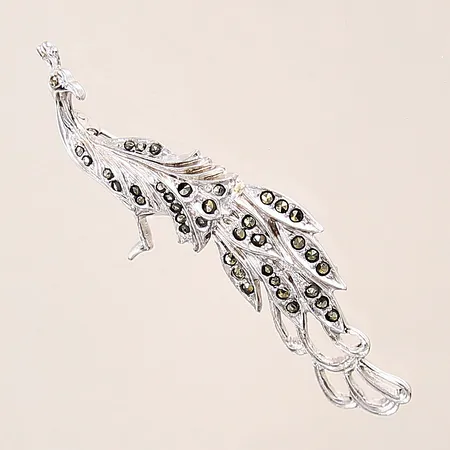 Brosch med markasiter, 60x14mm, markasiter med slitage, silver 835/1000 Vikt: 7,5 g
