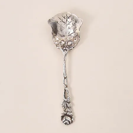 Sked, längd 10,5cm, modell Rosen, silver 830/1000 Vikt: 12,8 g