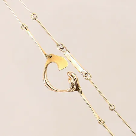 Collier Lapponia, med integrerat hänge, längd 42cm, bredd 1,5-14,5mm, år 1993, 14K  Vikt: 9,5 g