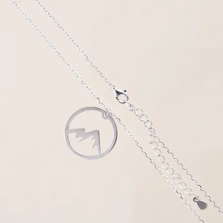 Collier Ankar med integrerat hänge, ställbar längd 55-60cm, silver 925/1000 Vikt: 4,2 g