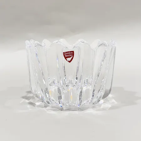 Skål Fleur, Orrefors, formgivare Jan Johansson, Ø12cm, höjd 8cm