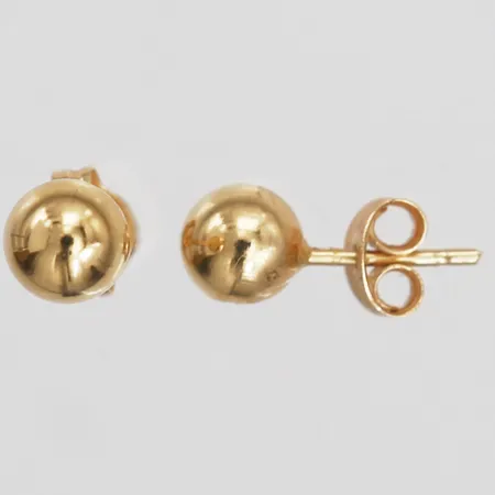 Ett par örhängen, Ø 5 mm, 18K guld. Vikt: 0,7 g