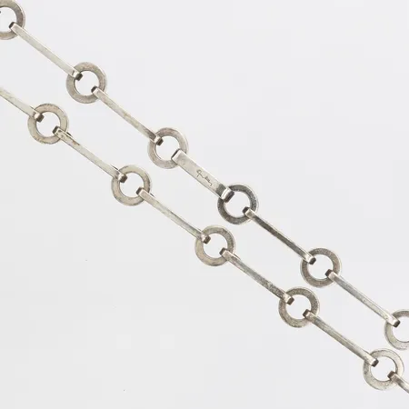Collier, Efva Attling, "Ring Chain", längd 50cm, bredd 10mm, originalask, silver Vikt: 28,4 g