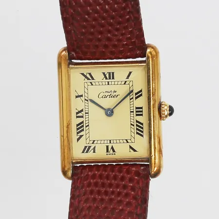 Damur, Cartier, Tank Vermiel, quartz, förgyllt silver, ref-nr: 590005, serie-nr: 12460,  mått 24 x 30mm, läderband samt spänne original, batteribyte krävs, inköpt på SAS, certifikat daterat 880105, med manual, originalask samt ytterkartong