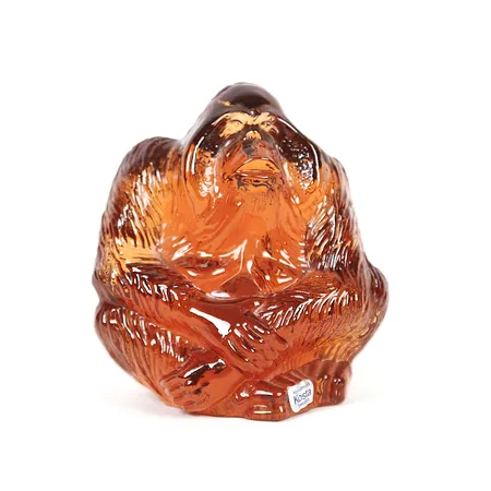 Figurin, Schimpans, World Wildlife Fund, 1979, limited to an edition of eight thousand, Kjell Engman för Kosta Sweden, glas, höjd: ca 10cm. Skickas med paket.