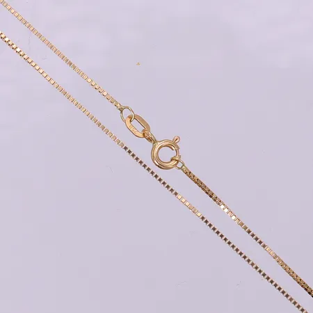 Kedja Venezia, längd 50cm, bredd 0,8mm, 18K.  Vikt: 2,8 g