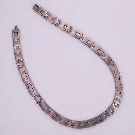 Collier, längd ca 40cm, bredd 10,5mm, silver 925/1000.  Vikt: 126,4 g
