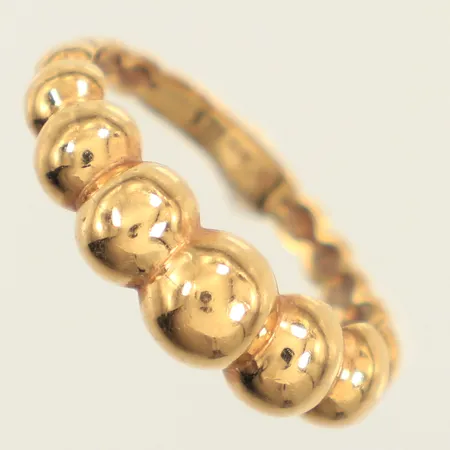 Ring, stl 16¾, bredd 2,2-5,8mm, 18K Vikt: 2,9 g