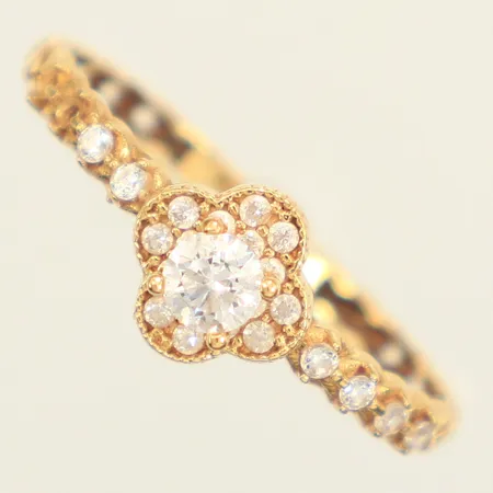 Ring, vita stenar, stl 17, bredd 7,2mm, saknar två stenar, 18K  Vikt: 1,4 g