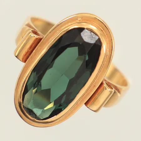 Ring, syntetisk spinell, nagg, stl 19½, bredd 2,6-21,3mm, 18K Vikt: 6,8 g