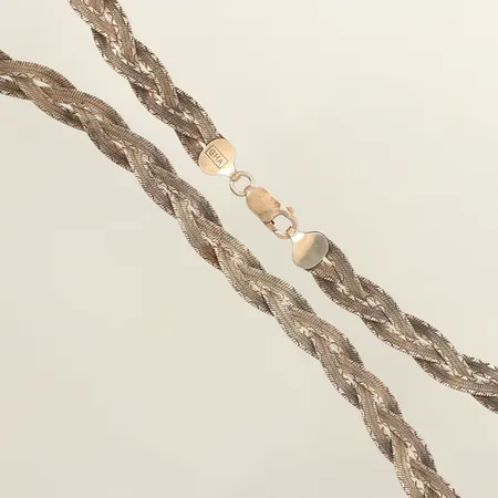Collier flätat, längd 43cm, bredd 8mm, GHA, 925/1000 silver Vikt: 17,9 g