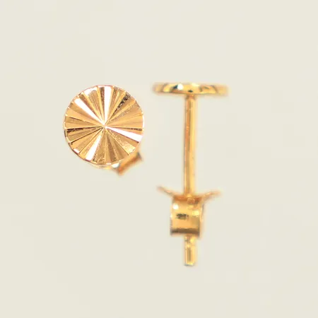 Ett par örhängen, Ø5,2mm, silver  Vikt: 0,5 g