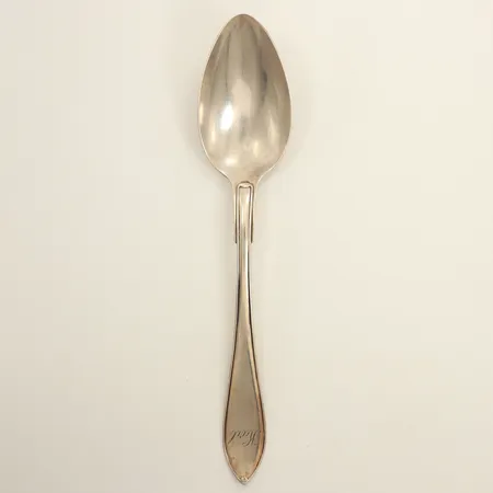 Matsked, längd 22cm, modell svensk rund, gravyr, silver  Vikt: 62,5 g