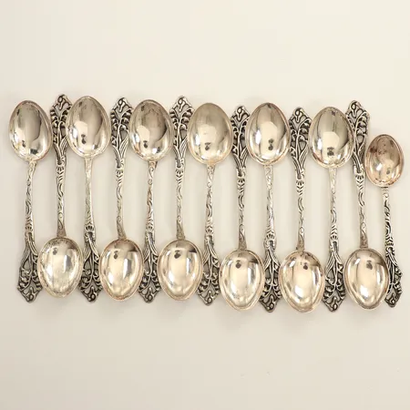 13 kaffeskedar, längd 10,5cm, modell svenska floran, Mattsson & Olsson, silver  Vikt: 118,5 g