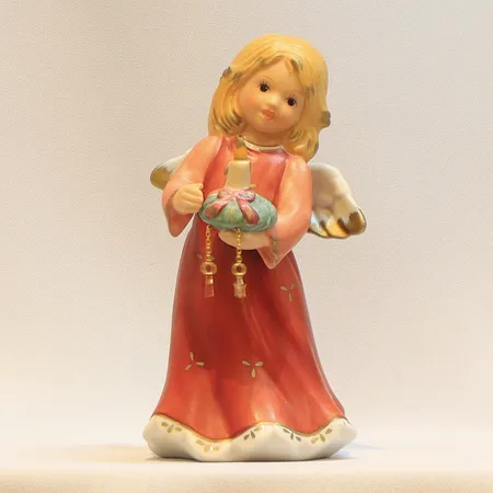 Figurin Goebel, ängel, "Annual Angel", höjd 13,5cm numrerad 13486/20.000, porsln, 