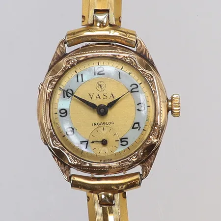 Damur Vasa Ø22mm 14K i boett, manuell, 1920-tal, gravyr, bucklor, med länk i gulmetall (med slitage), bruttovikt 25g