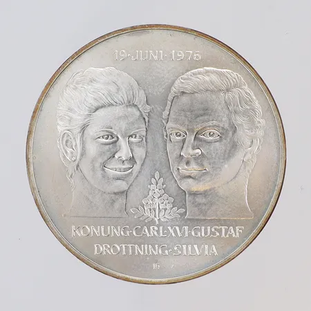 Minnesmynt, 50kr, Bröllopet mellan Konung Carl XVI Gustaf och Drottning Silvia, 19 juni 1976, etui, 925/1000 silver Vikt: 27,1 g