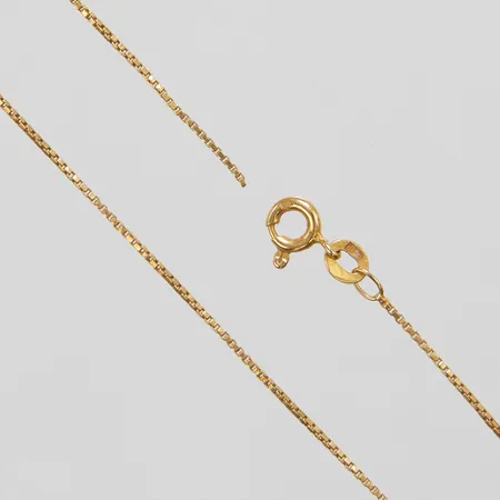 Kedja, defekt, 18K Vikt: 2,6 g